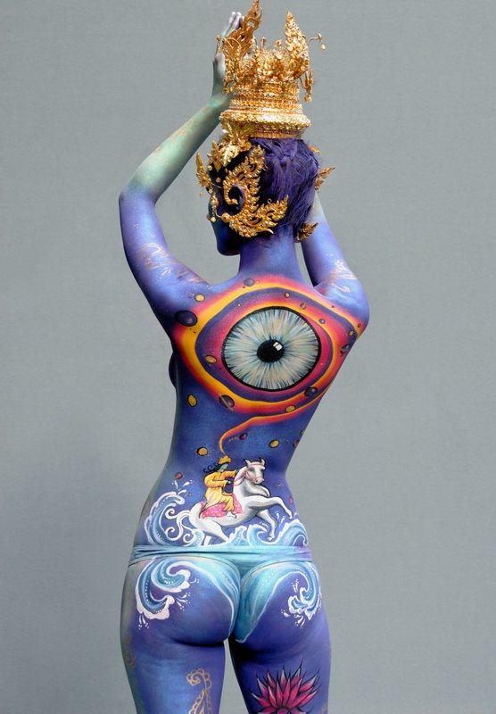 Girls, would you ever be willing to have body art done one you?