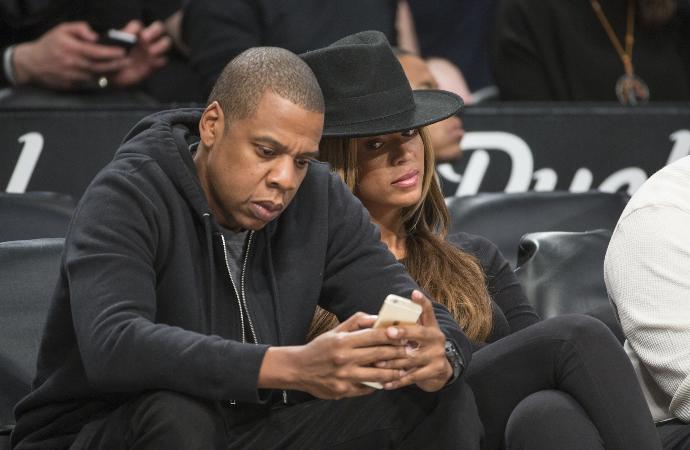Should future SO have to pay for the poor dating choices in the past?