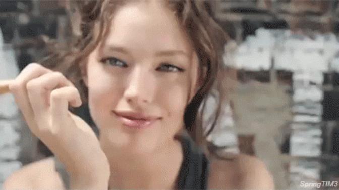 Is it paramount to be modelesque if you're going to work in fashion (behind the scenes)?
