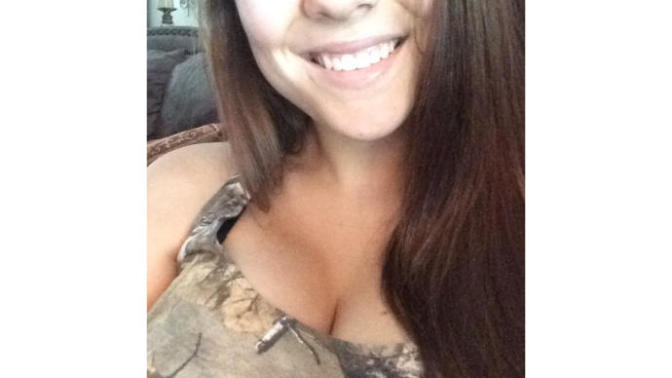 Which Girl Is Prettier? Camo Girl or White Shirt Girl?