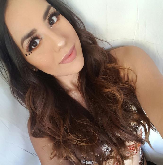 What color should I dye my hair?