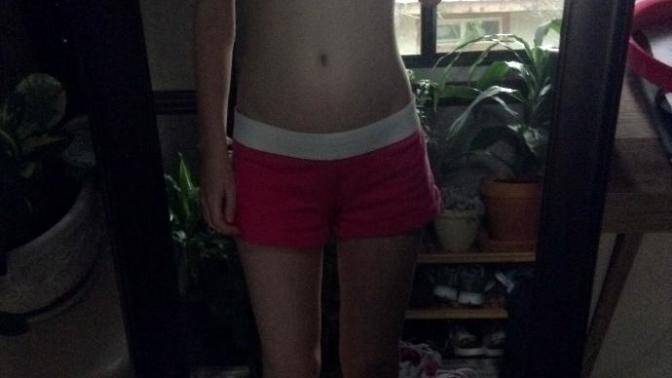 (Pictures) Am I skinny? Or not?