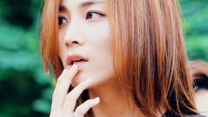 Girls, Women, do you like androgynous, feminine looking guys?