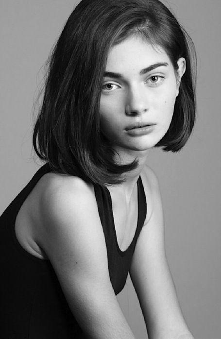 Which hairstyle do you prefer on women?