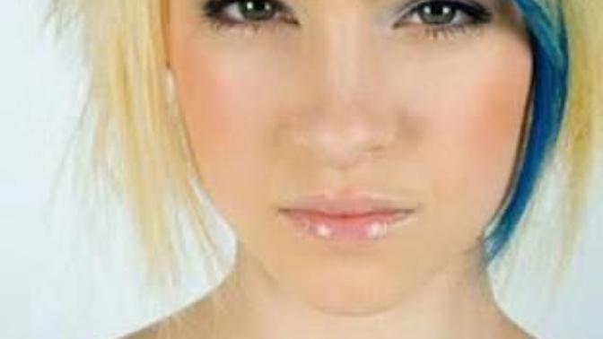 Do you think she's lesbian or bisexual?