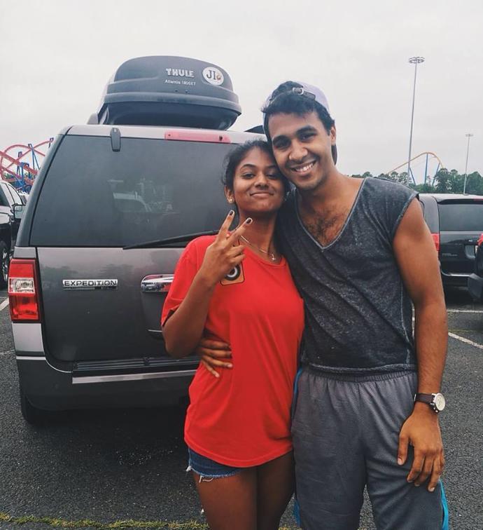 Six Flags blocks woman with revealing top, but is it really "sexist"?
