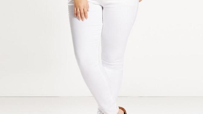 Thoughts on big legs and white jeans?