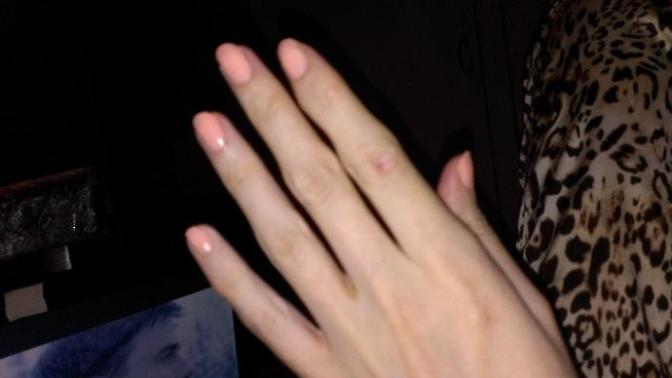 How do u like rhis nails color?