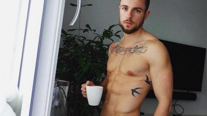 Do you think transmen should use the woman's restroom?