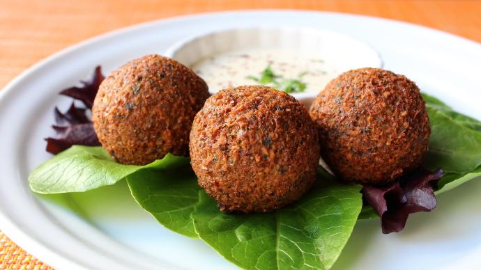 Falafel or Shawarma 😎?
