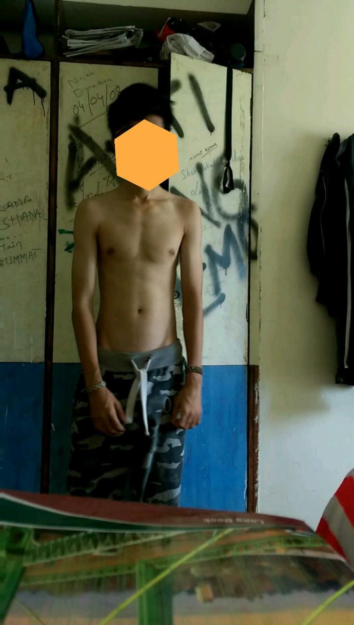 Girls, Is This Very Skinny?