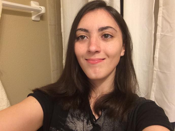 Guys, Am I pretty without makeup ?