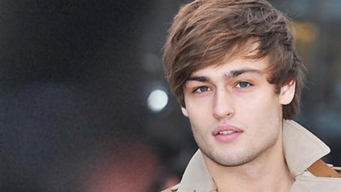 Girls, what are your opinion on medium length-shaggy hairstyles on men?