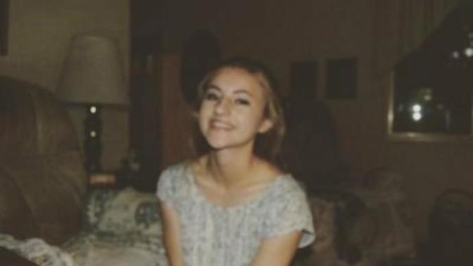 How can I win this Christian girl's heart who never had a boyfriend and lives in another state?