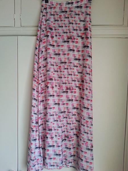 Do you like this maxi skirt? 