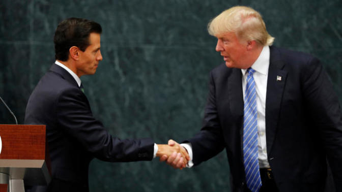 Do you think Donald Trump's visit to Mexico helped his campaign?