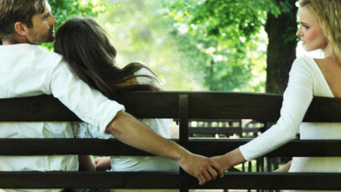How to get a guy that's already in a relationship?