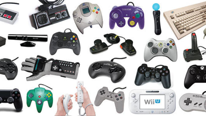 Left-handed people, is playing video games a difficult task for you?