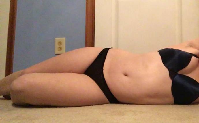 Am I fat or curvy???