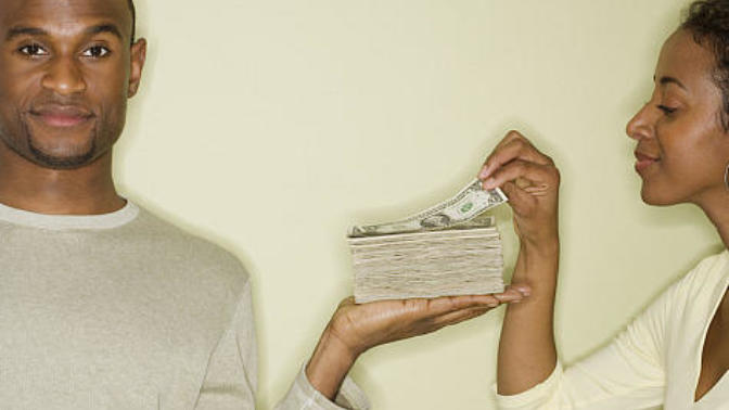 Ok seriously WTF is wrong with "MEN" giving WOMEN ridiculous amount of money?