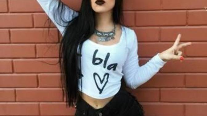 Guys, what do you think about basic white girls? Would you date them?