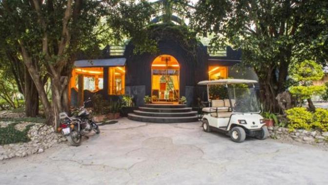 Which one is best resorts in jim corbett national park?