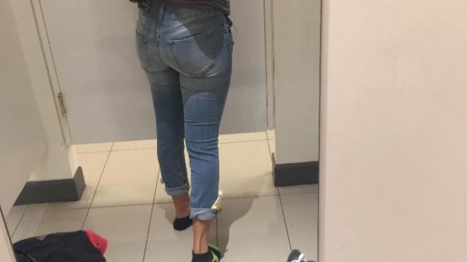 Guys, How would you describe this booty?