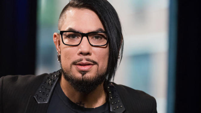 Ladies, do you find Dave Navarro attractive?