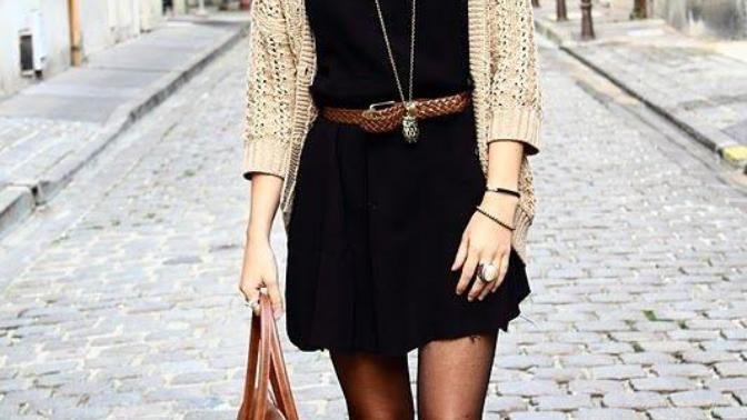 Guys, what do girls wear that make you turn your head?