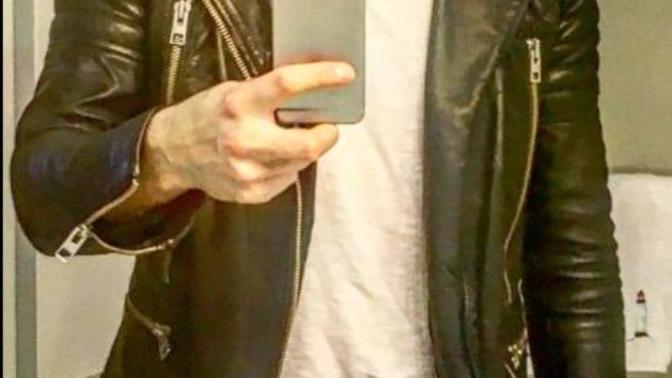 Girls, do you like my leather pants? Do they show too much bulge?