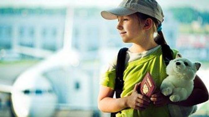 Would you let your child travel as unaccompanied minor?