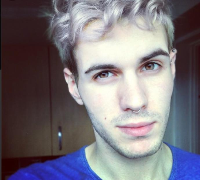 What makes a mans face attractive?