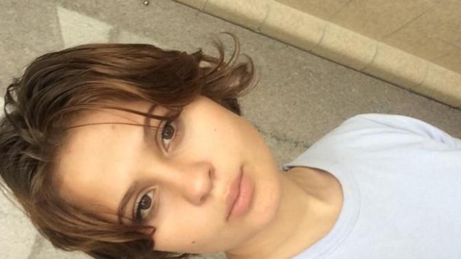 Do I look better with long hair or short hair?