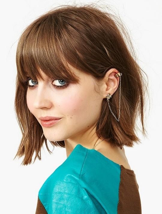 What are some of the cutest/sexiest/most feminine bob length hairstyles you'd recommend to a woman?