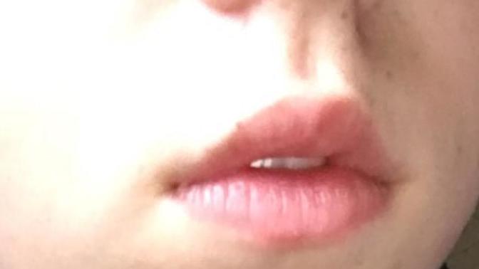 What colour should your lips be?