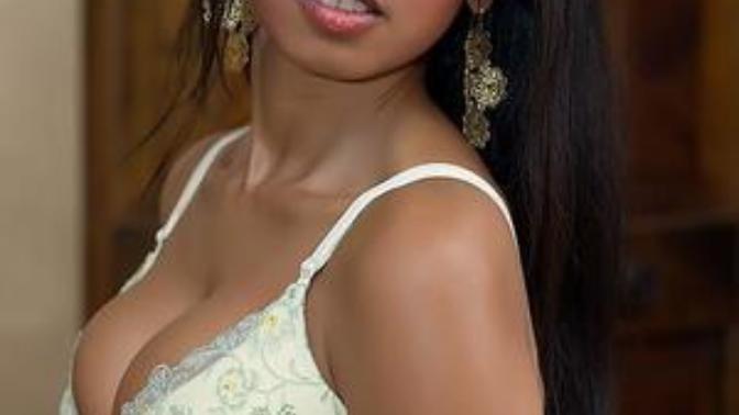 Is this Indian model from New York attractive or ugly?
