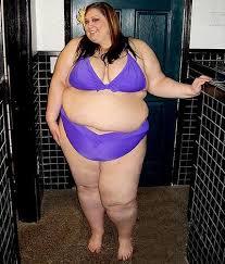 Guys and girls, what kind of body do you prefer your woman to have? 