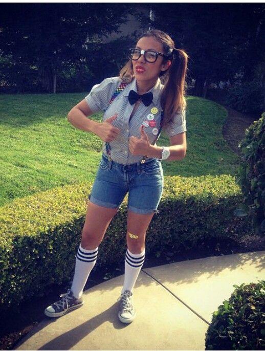 What should I wear for a Halloween party? And what will you wear?