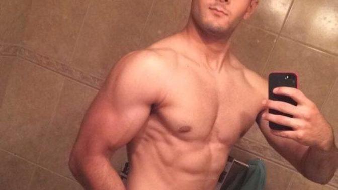 Why have I never had a girlfriend before? Am I ugly (be honest please, I can take it)?