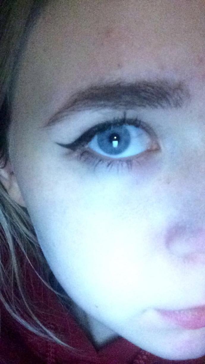 Eyebrows getting too bushy?