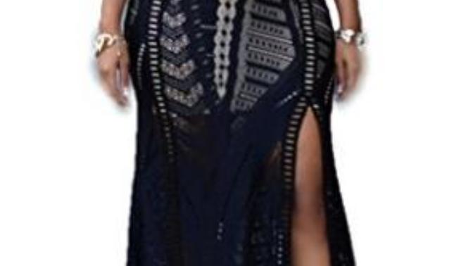 Girls, What makeup look should I pair with a black/nude dress?