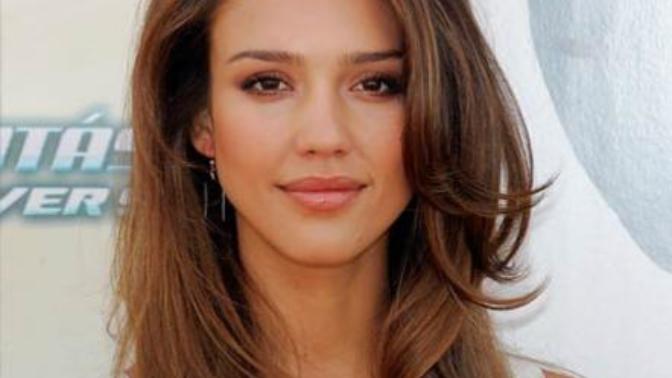 Guys, what guys think about girls with natural tan skin , brown eyes and dark hair ?