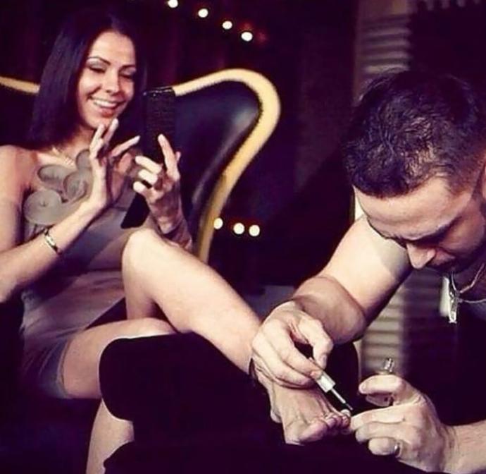 Girls, Who want a servant ( slave ) ? ππ ?