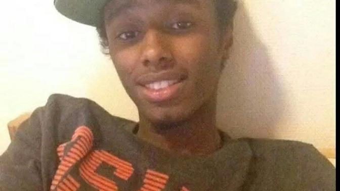 Rate this guy? dateable or no?