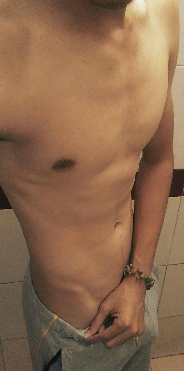 Is this Body type  sexually attractive to you?