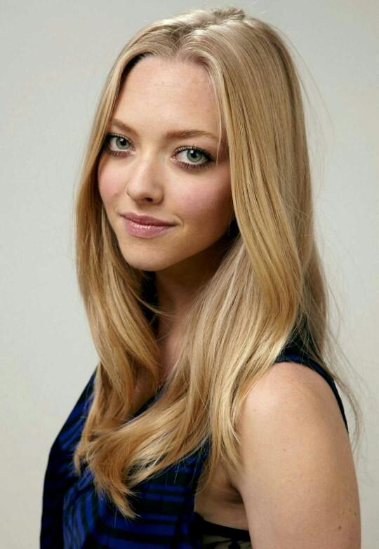 Jessica Alba or Amanda Seyfried??