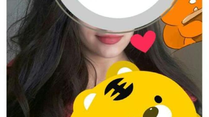 How is my hairs, skin color and lips?