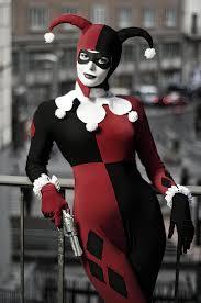 Which version of Harley Quinn do you like better?