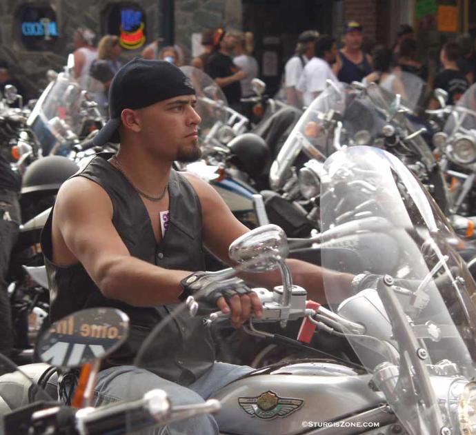 Do you find biker guys/girls attractive?