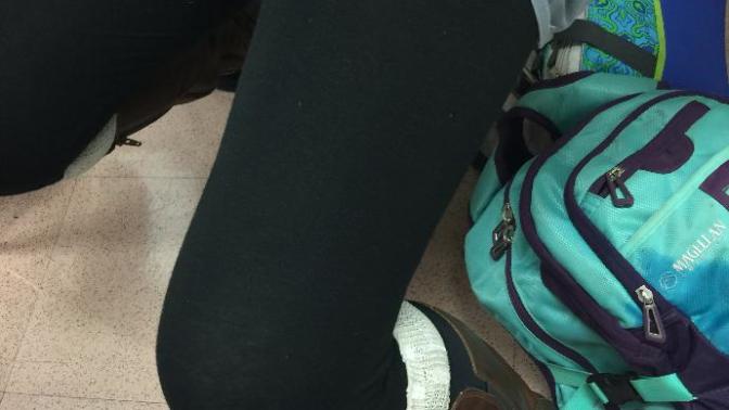 Which sexy thigh is better?